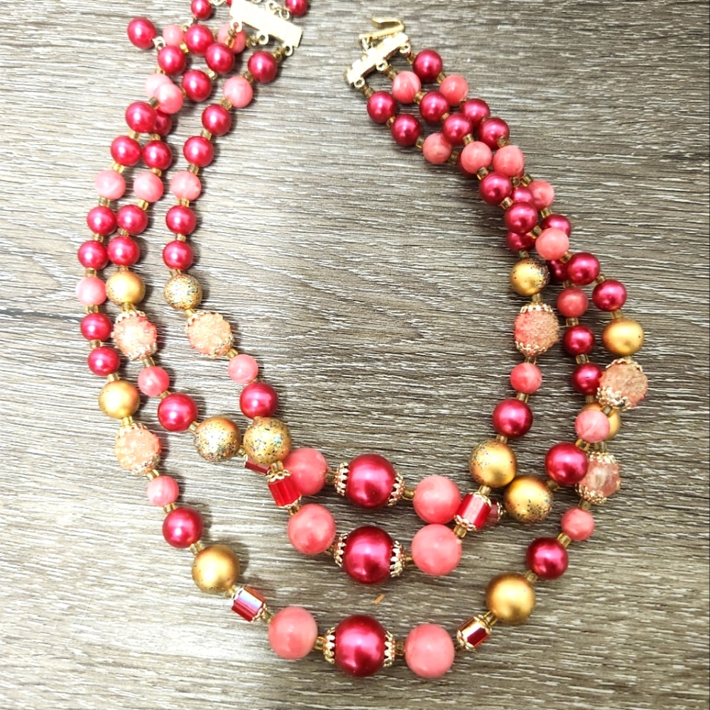 Vintage Beaded Necklace